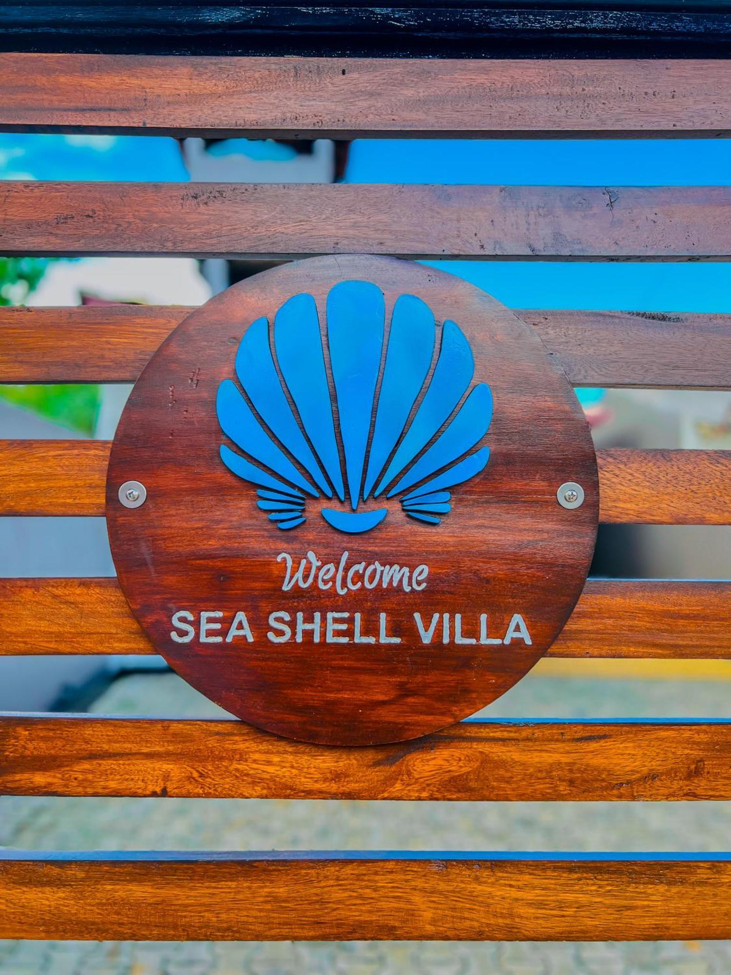 Sea Shell Villa Hikkaduwa 2 Separate Cabanas Ocean Front Villa Luaran gambar